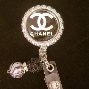 ID holder  fashion badge reel ID. hol…